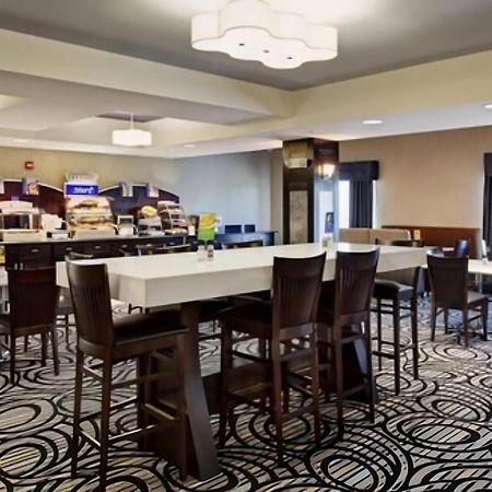 Holiday Inn Express & Suites North Fremont By Ihg Zewnętrze zdjęcie