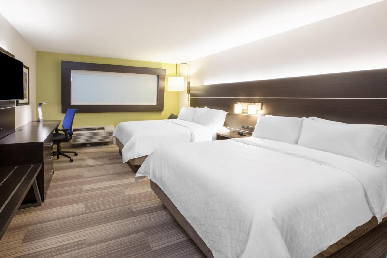 Holiday Inn Express & Suites North Fremont By Ihg Zewnętrze zdjęcie