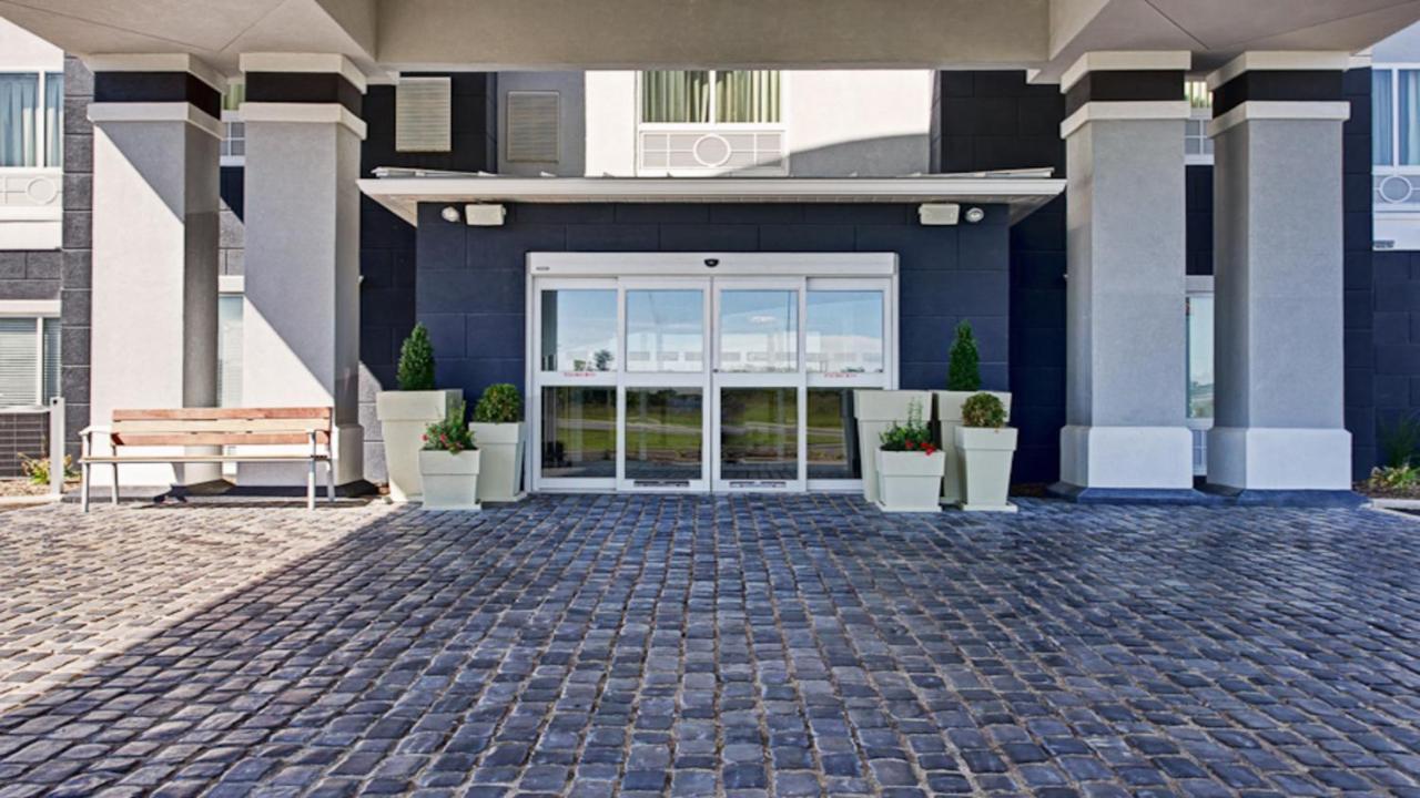 Holiday Inn Express & Suites North Fremont By Ihg Zewnętrze zdjęcie